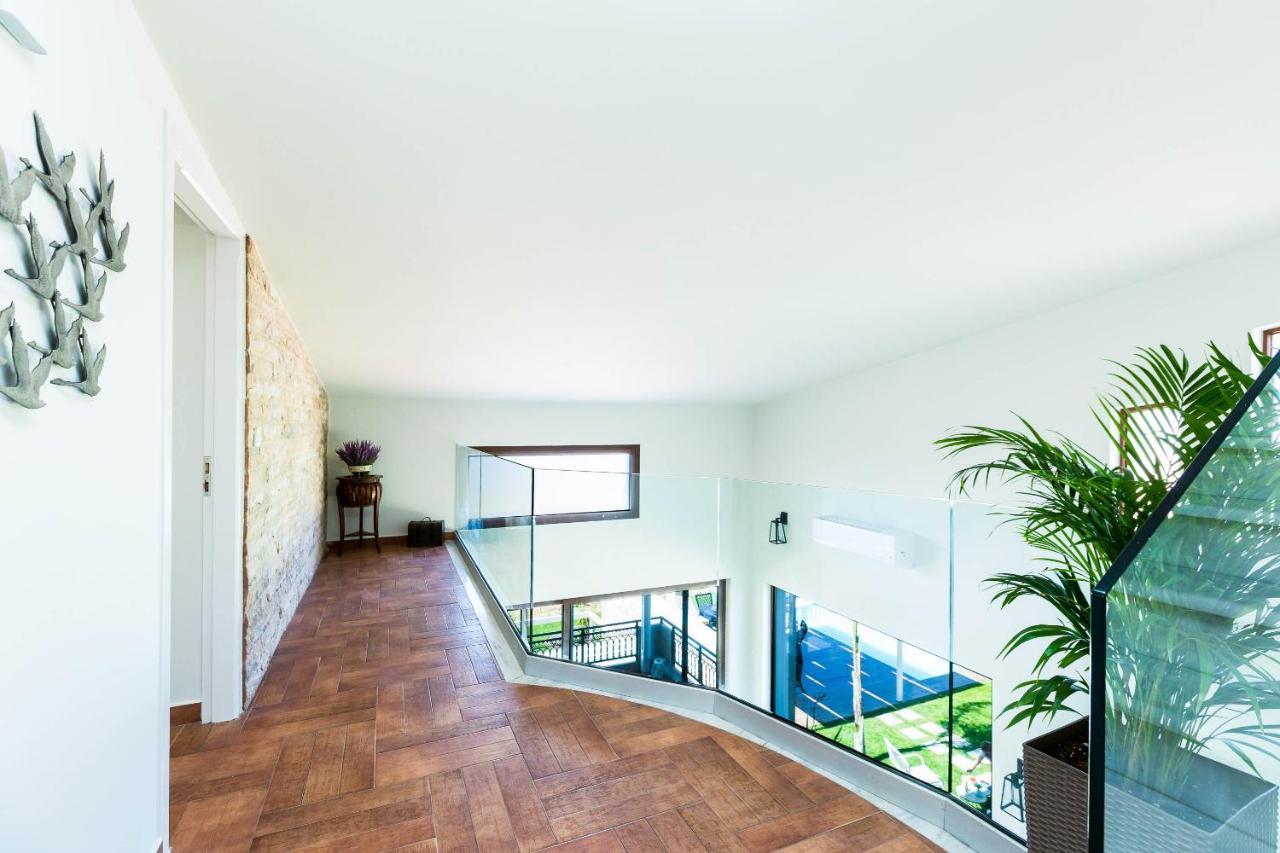 Villa Anemeli - Luxury Pool Villa With Gorgeous Seaview Kissamos Luaran gambar